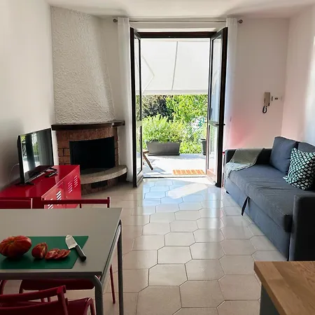 Luci Fra Le Nuvole Apartman